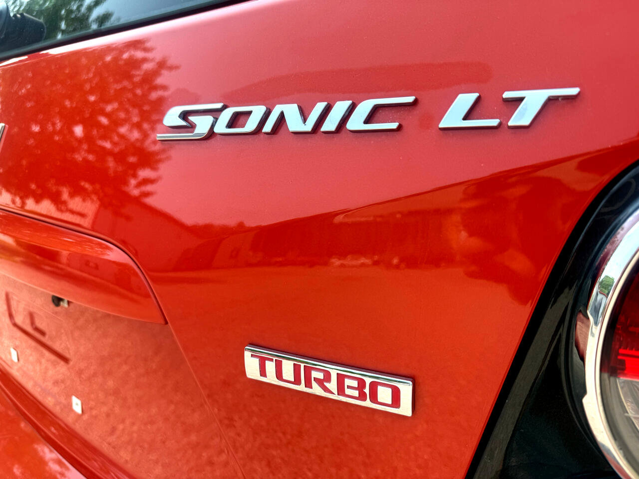 Used 2012 Chevrolet Sonic LT image 7