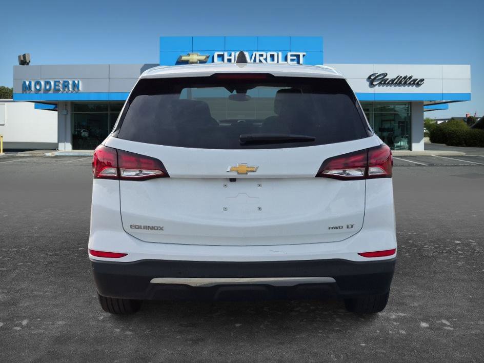 Used 2023 Chevrolet Equinox LT AWD/4WD image 4