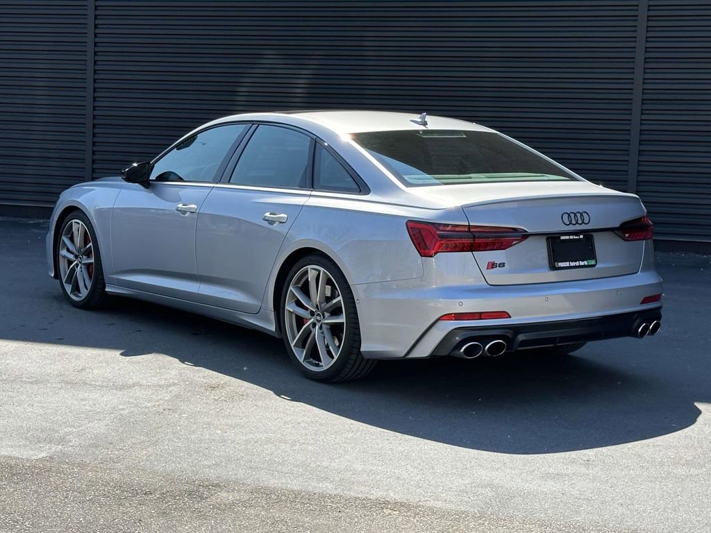 Used 2021 Audi S6 Premium Plus w/ S Sport Package image 3