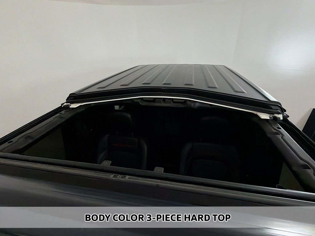 Used 2022 Jeep Wrangler Unlimited Rubicon w/ Cold Weather Group image 4