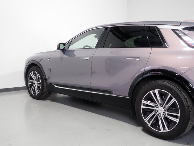 Used 2024 Cadillac Lyriq AWD Luxury image 56