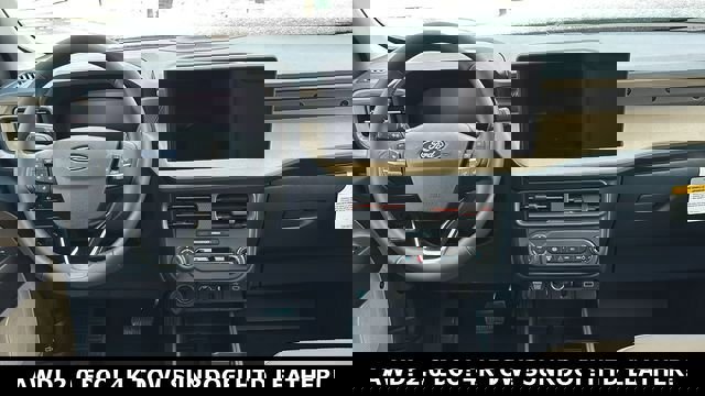 New 2026 Ford Maverick Lariat w/ 4K Tow Package image 6