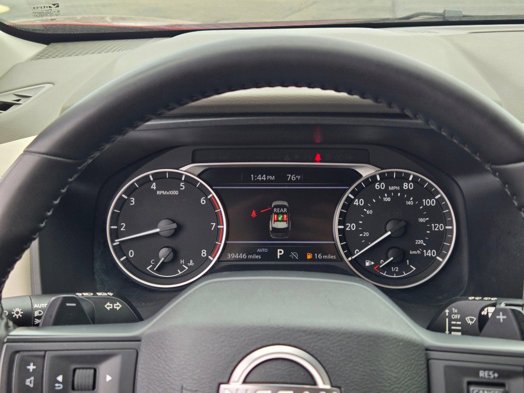 Used 2025 Nissan Rogue SV AWD/4WD image 32