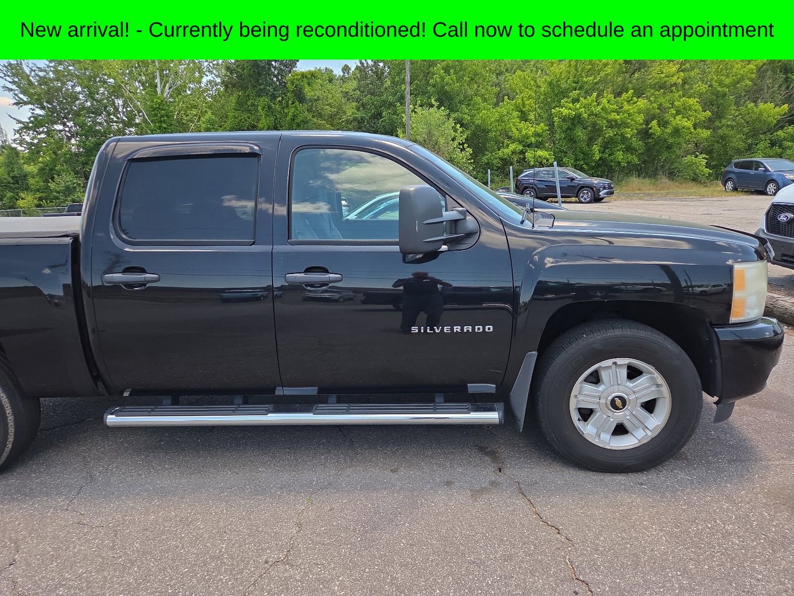 Used 2011 Chevrolet Silverado 1500 LT w/ All-Star Edition AWD/4WD image 3