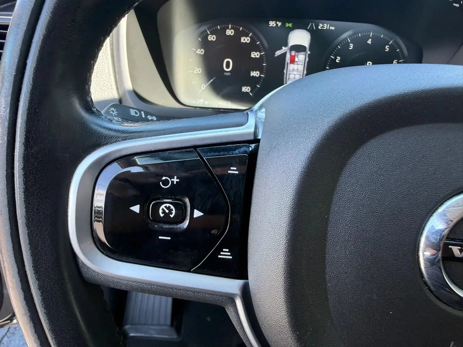 Used 2019 Volvo XC90 T6 Inscription w/ Luxury Package AWD/4WD image 19