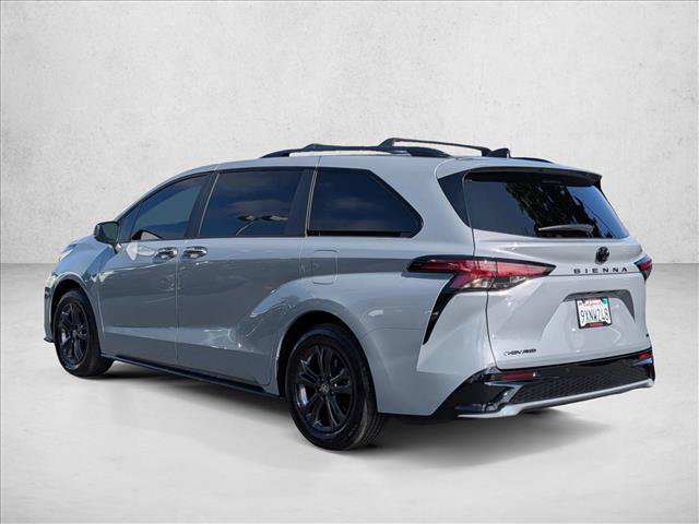 Used 2026 Toyota Sienna XSE AWD/4WD image 7