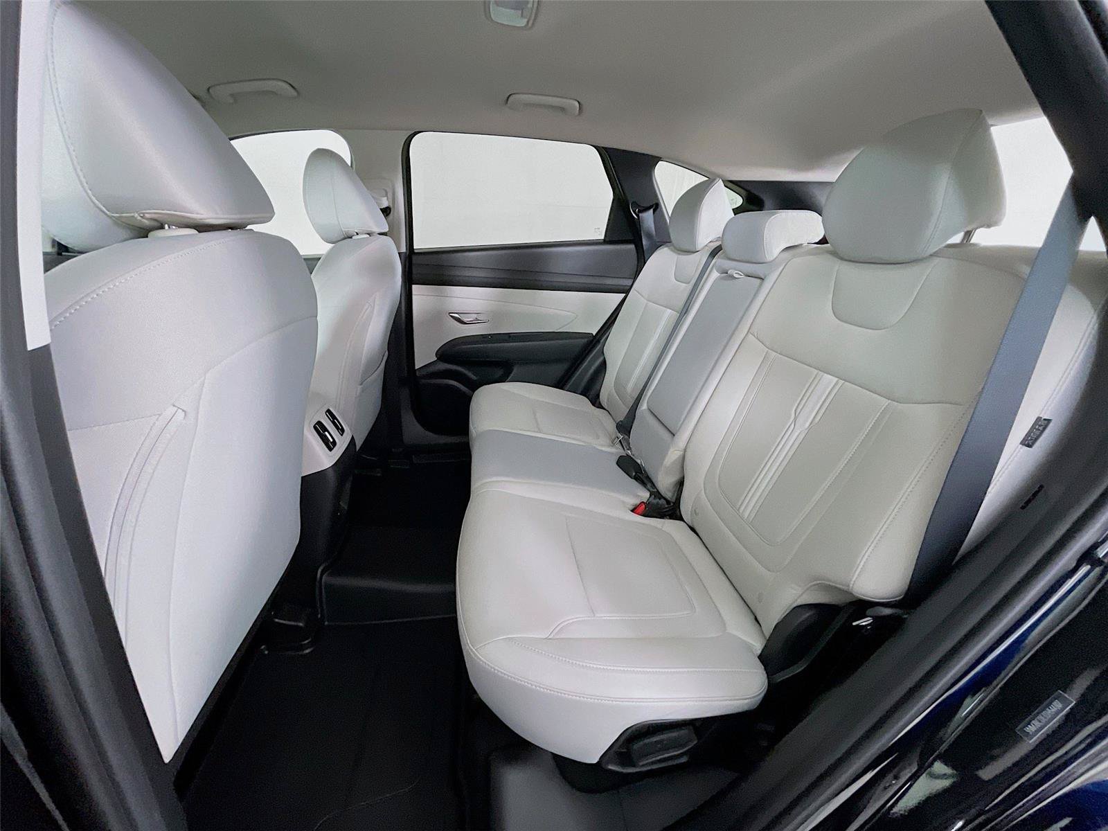 Certified 2025 Hyundai Tucson SEL AWD/4WD image 27