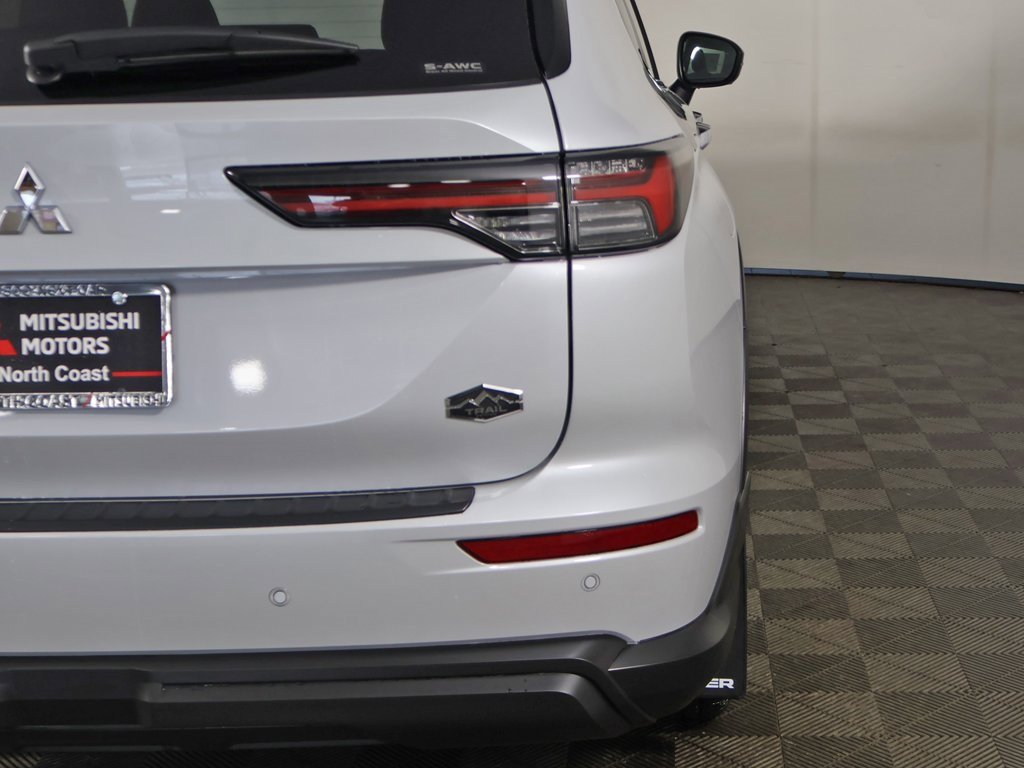 New 2026 Mitsubishi Outlander Trail Edition image 19