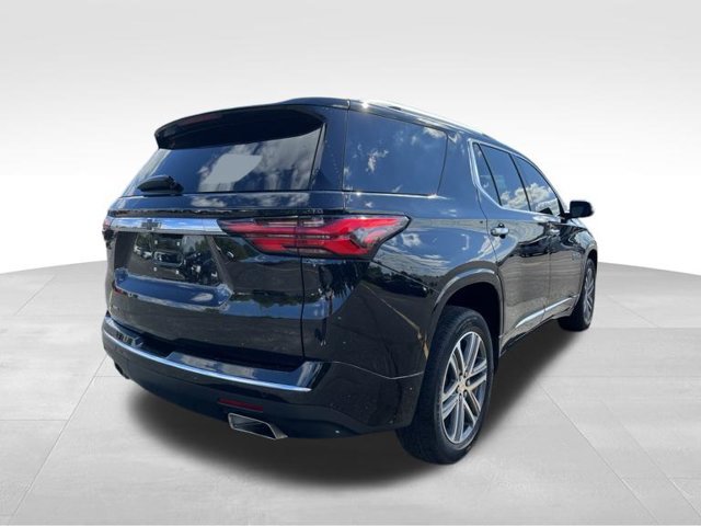 Used 2023 Chevrolet Traverse High Country AWD/4WD image 5