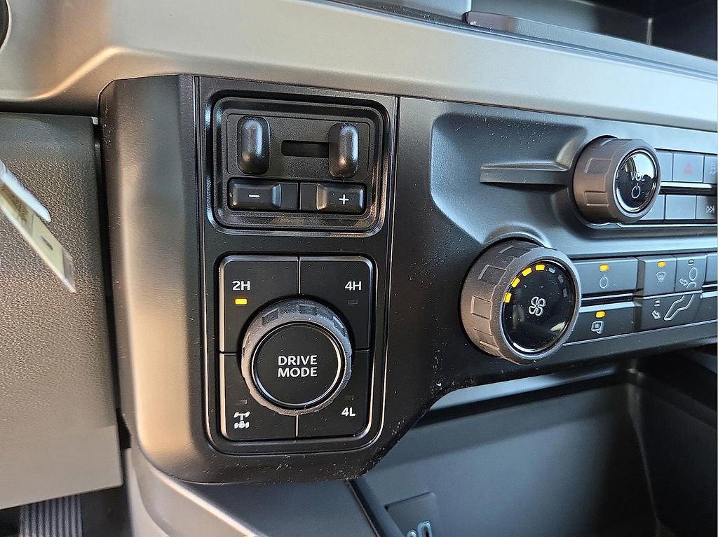 New 2026 Ford F350 XLT AWD/4WD image 17