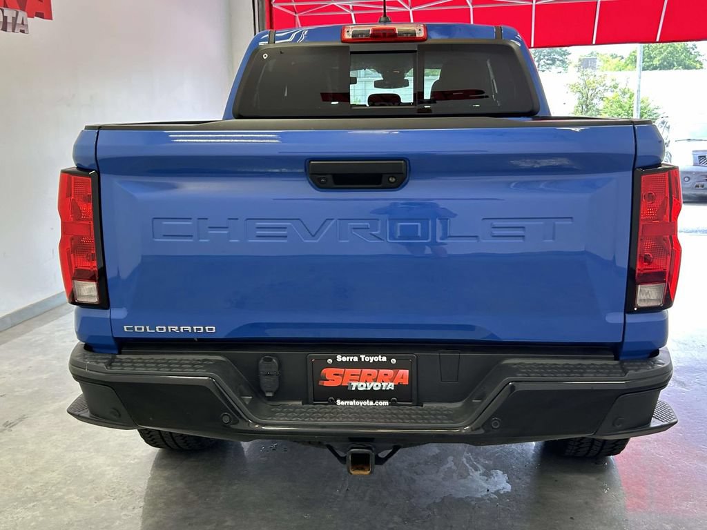 Used 2025 Chevrolet Colorado Trail Boss AWD/4WD image 4