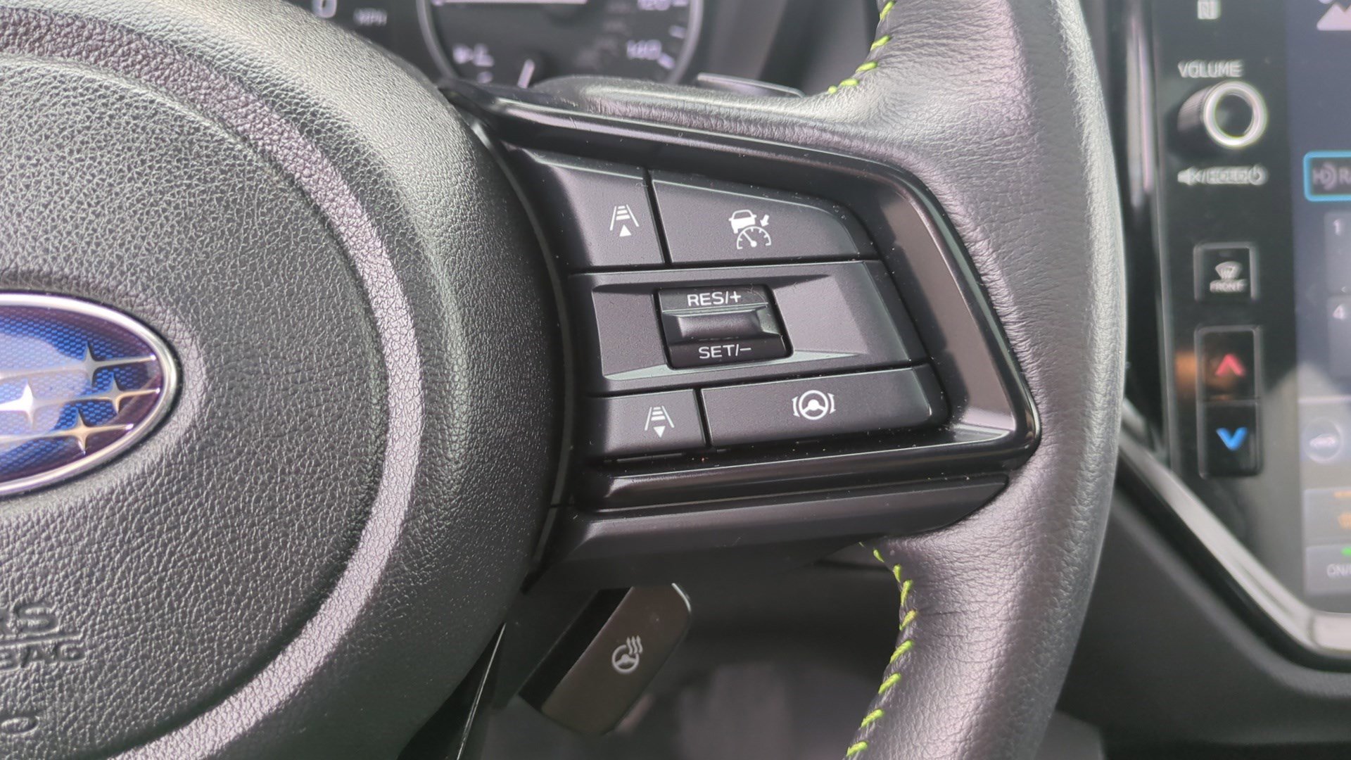 Used 2023 Subaru Ascent Onyx Edition image 18