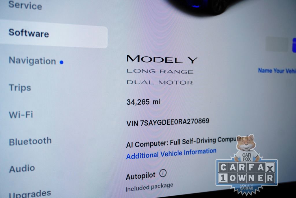 Used 2024 Tesla Model Y Long Range AWD/4WD image 22