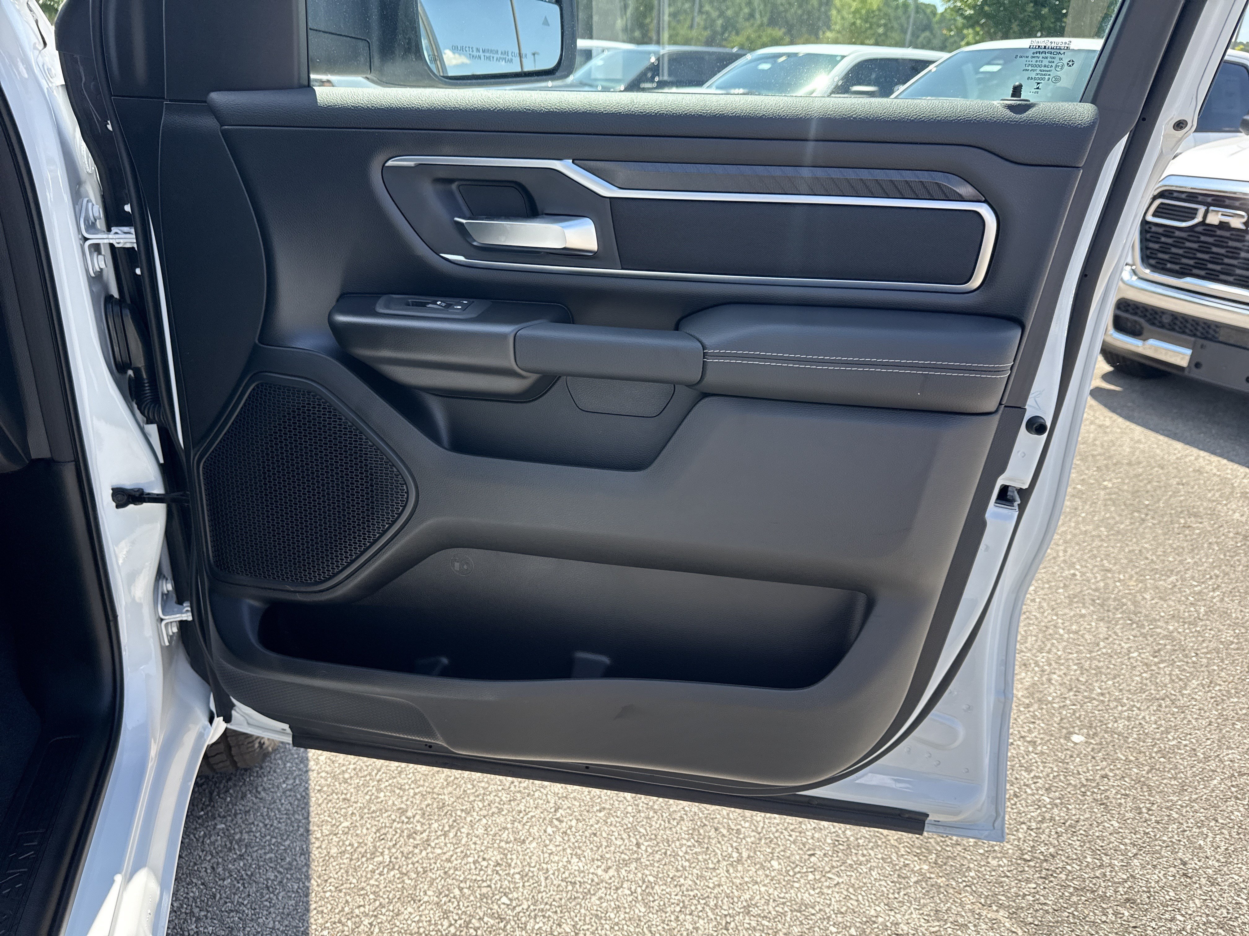 New 2026 RAM 1500 Big Horn AWD/4WD image 14