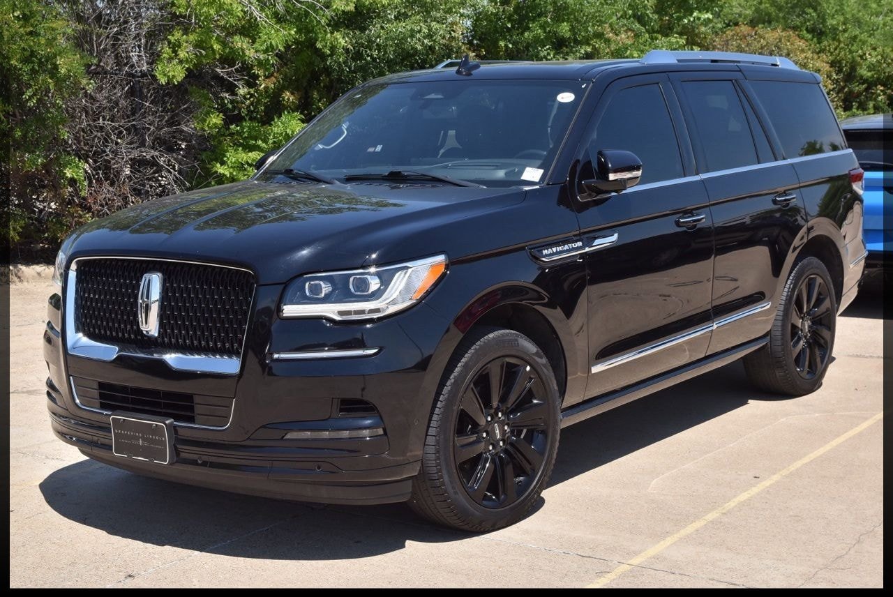 New 2024 Lincoln Navigator Reserve AWD/4WD image 1