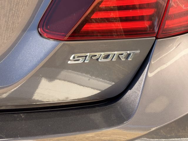 Used 2016 Honda Accord Sport image 9