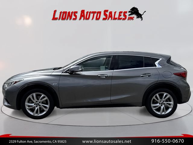 Used 2019 INFINITI QX30 FWD image 8