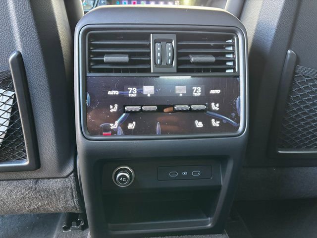 New 2026 Porsche Cayenne Coupe image 25