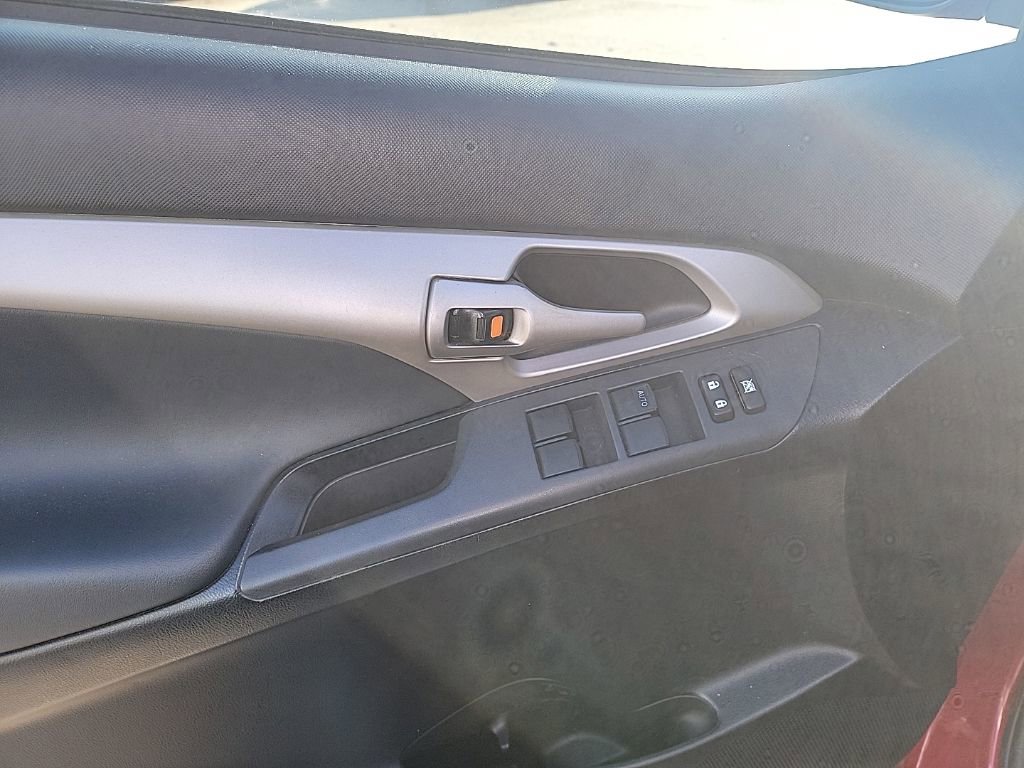 Used 2009 Pontiac Vibe GT image 12