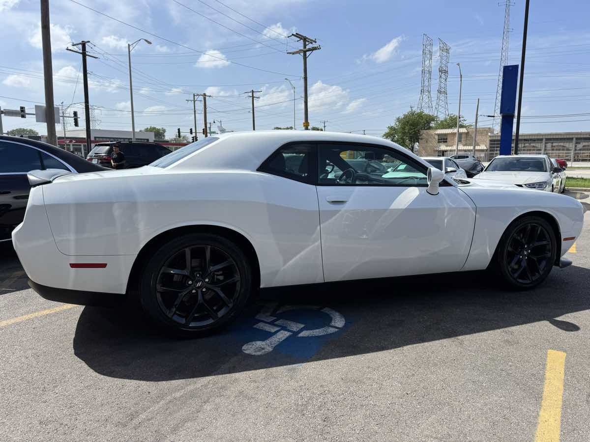 Used 2021 Dodge Challenger GT w/ Blacktop Package RWD image 4