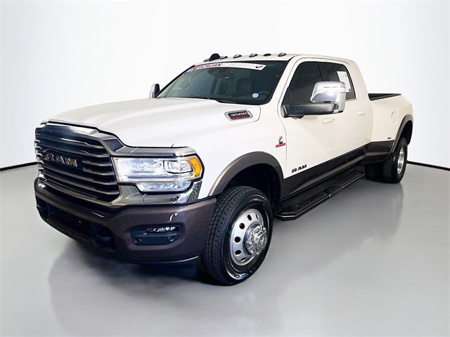 Used 2024 RAM 3500 Limited w/ Safety Group image 3