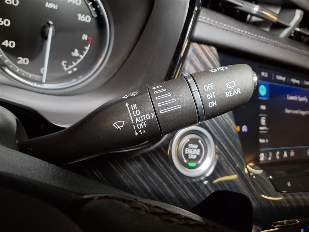 Certified 2022 Cadillac XT6 Premium Luxury image 11