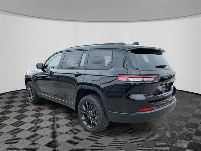 New 2025 Jeep Grand Cherokee L Limited image 3
