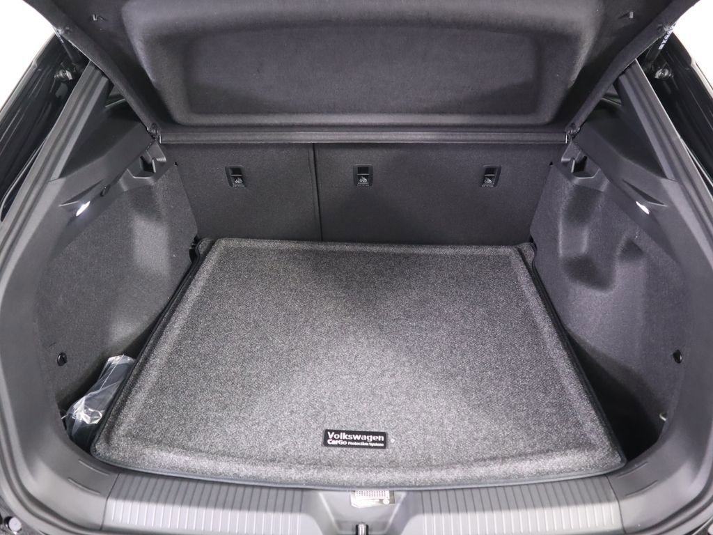 New 2026 Volkswagen ID.4 Pro image 29