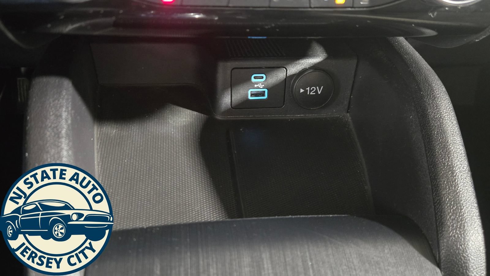 Used 2022 Ford Escape SE w/ Convenience Package AWD/4WD image 22
