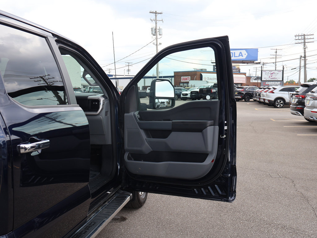 Used 2023 Ford F150 XLT w/ XTR Package AWD/4WD image 19