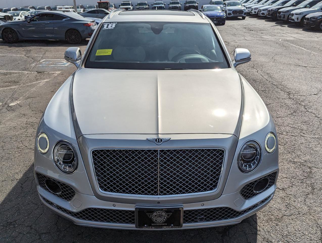 Used 2018 Bentley Bentayga Onyx Edition AWD/4WD image 3