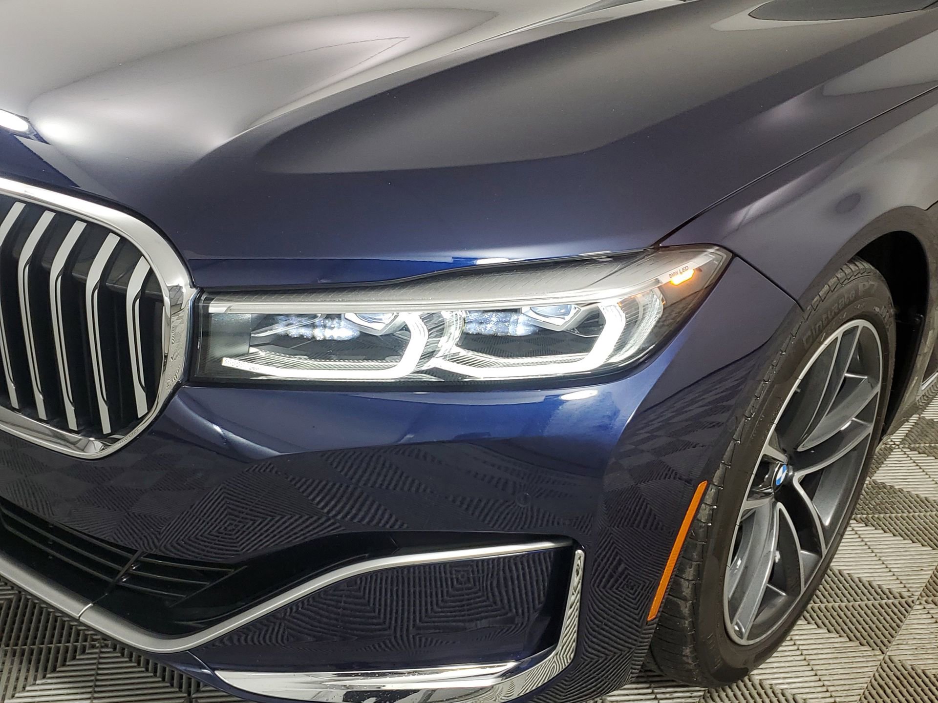 Used 2022 BMW 750i xDrive w/ Executive Package image 15