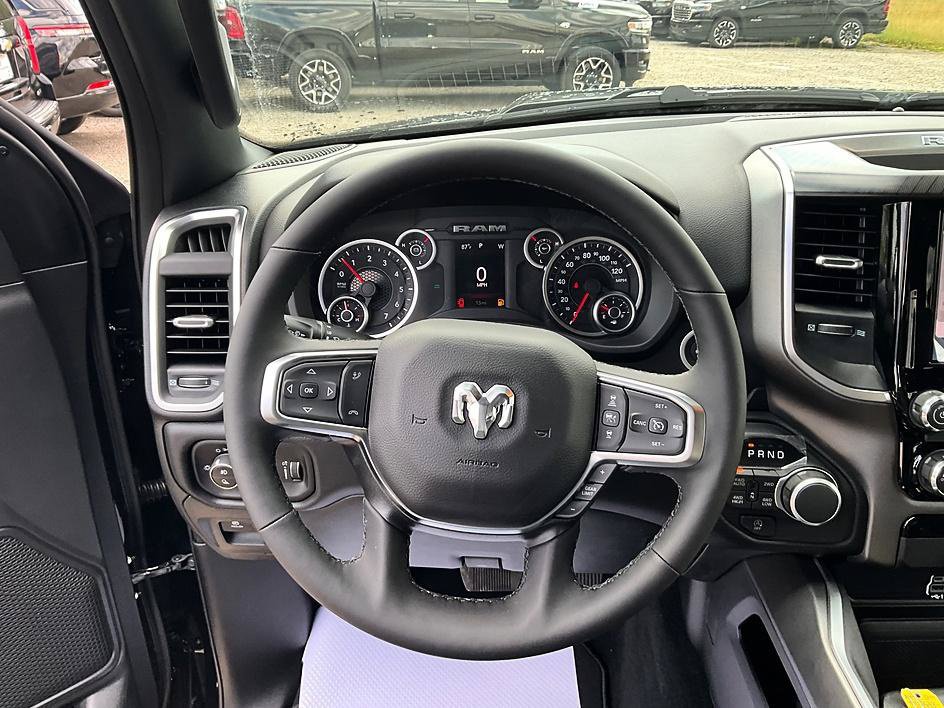 New 2026 RAM 1500 Big Horn w/ Night Edition AWD/4WD image 33