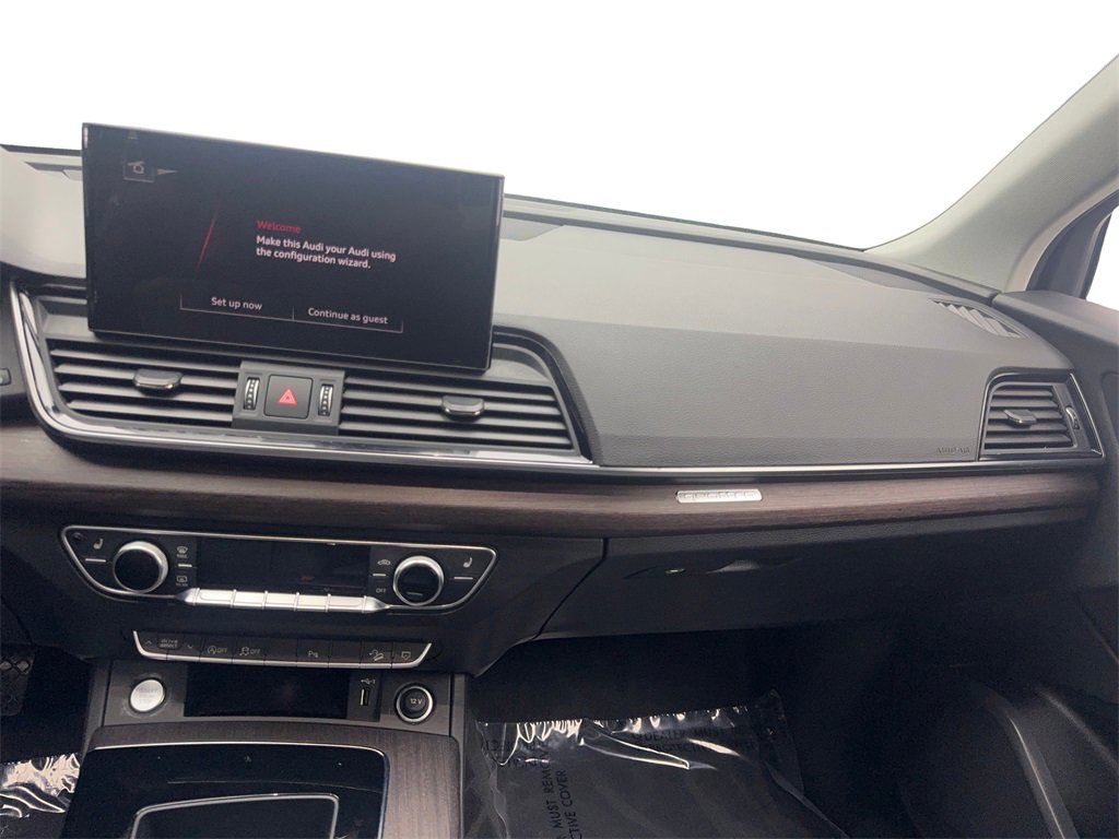 Used 2022 Audi Q5 2.0T Premium w/ Convenience Package image 55