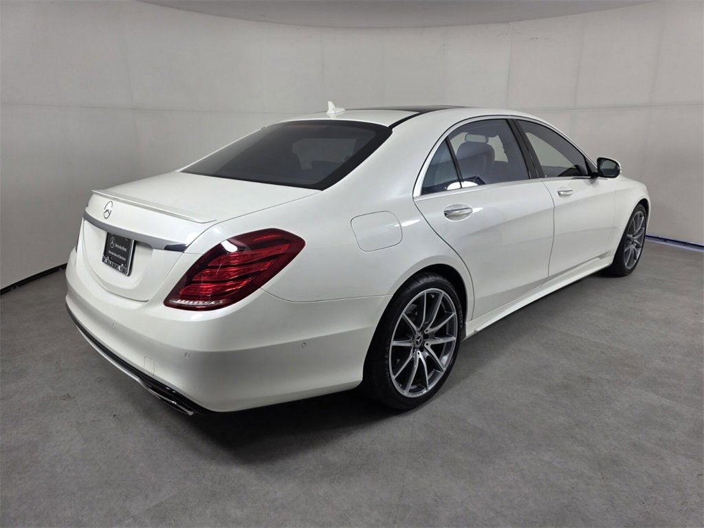 Used 2016 Mercedes-Benz S 550 Sedan image 4