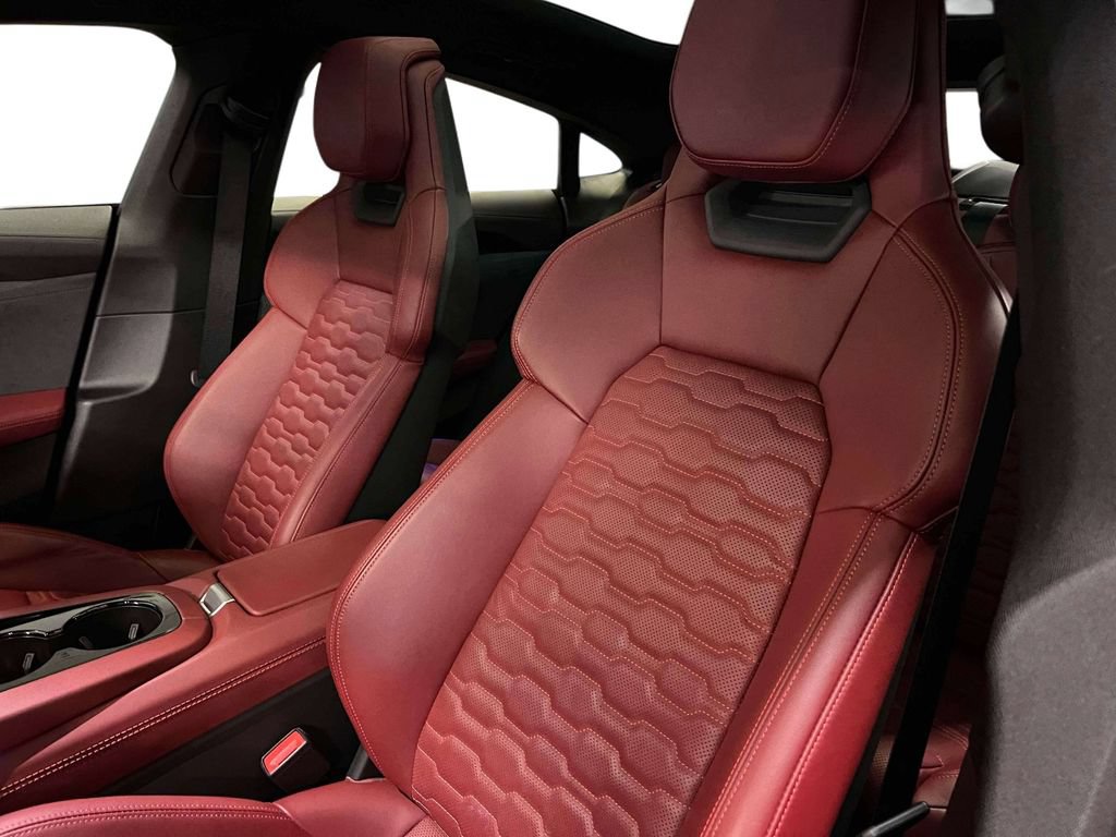 Certified 2024 Audi e-tron GT Premium Plus AWD/4WD image 6