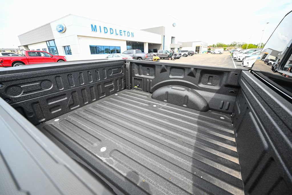 Used 2025 Ford F150 Lariat AWD/4WD image 16