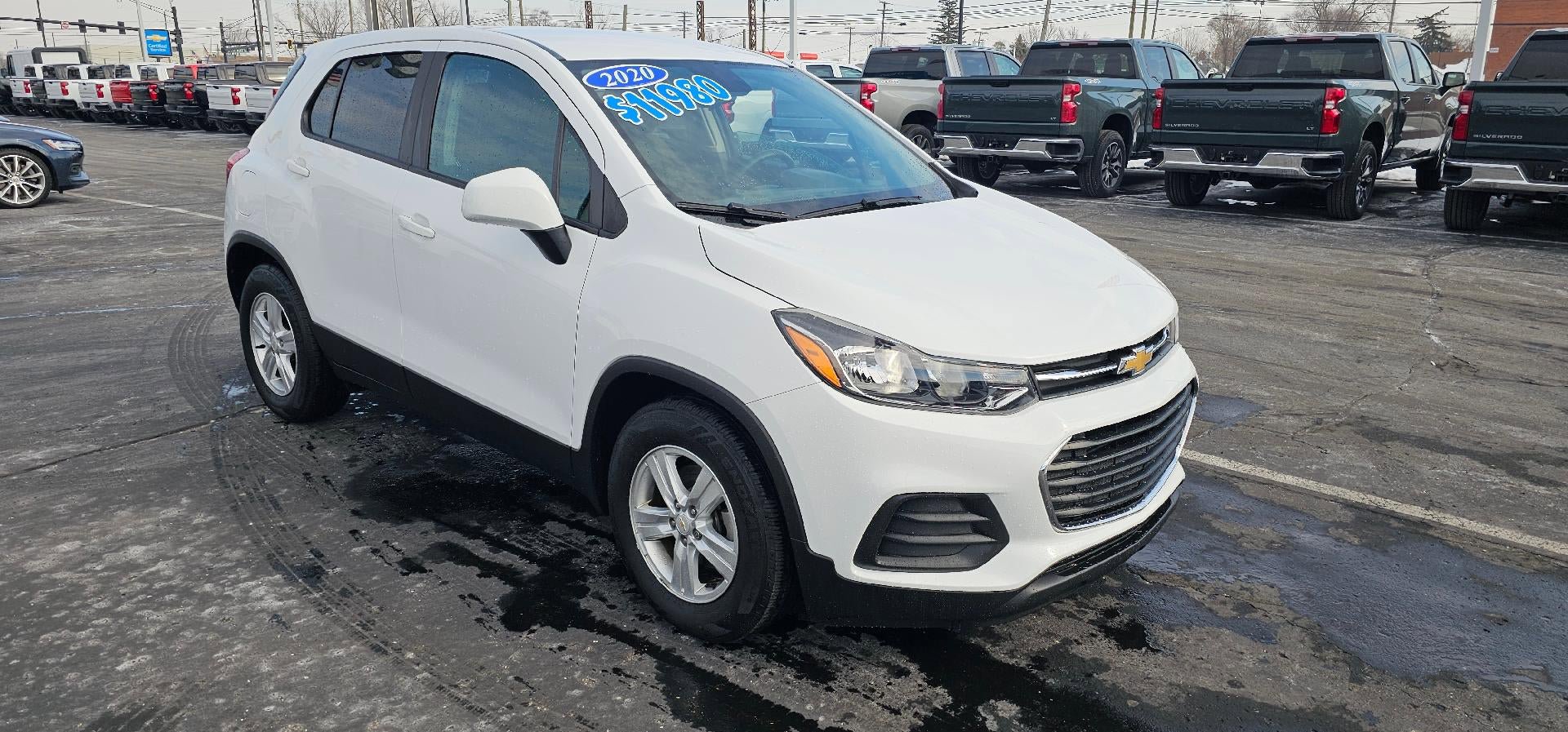 Used 2020 Chevrolet Trax LS image 1