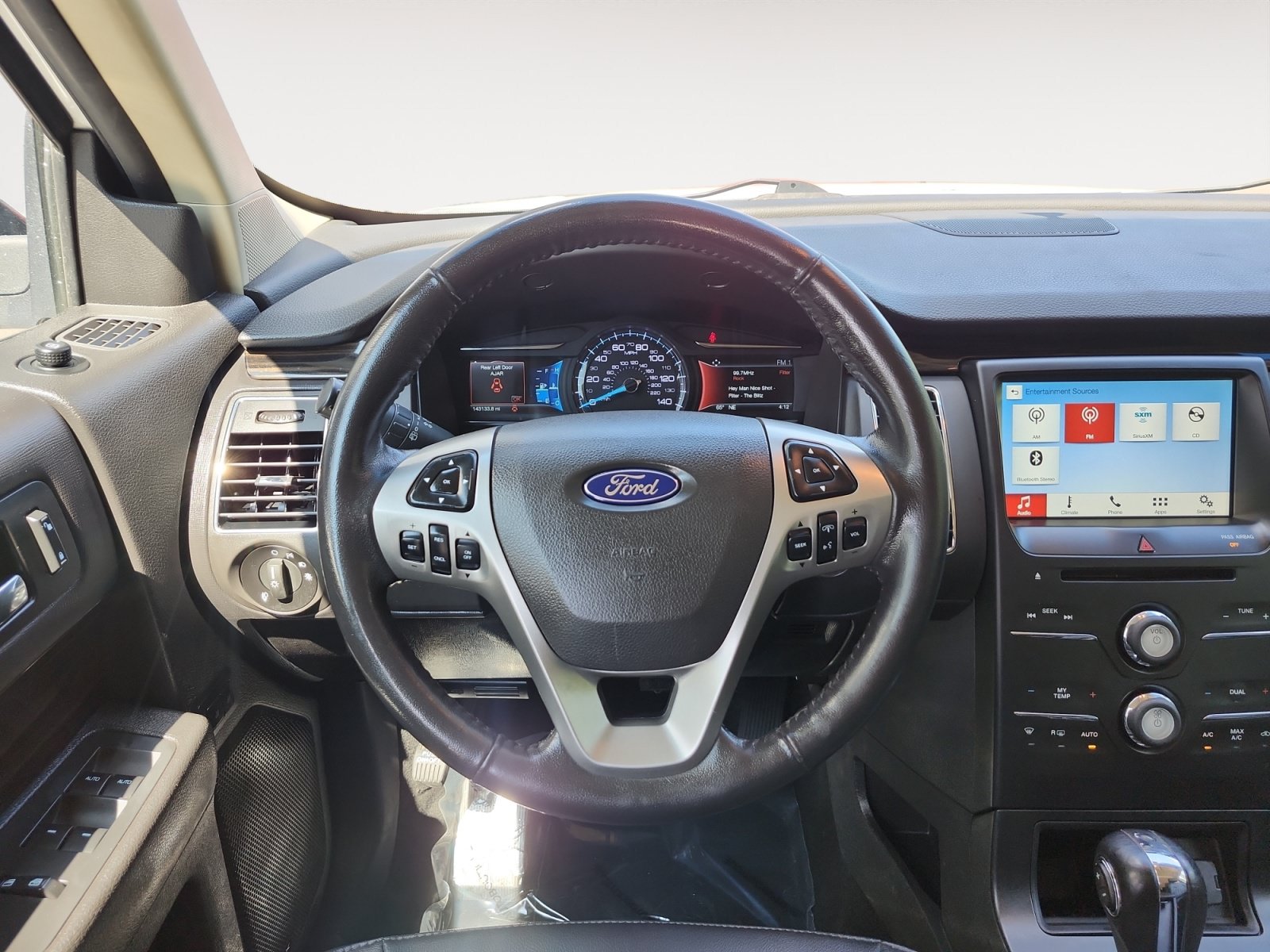 Used 2019 Ford Flex SEL w/ Equipment Group 202A FWD image 12
