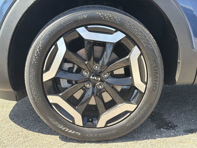 Certified 2025 Kia Telluride S image 10