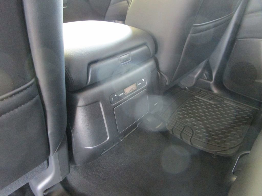 Used 2024 Nissan Armada SV w/ Cargo Package image 15