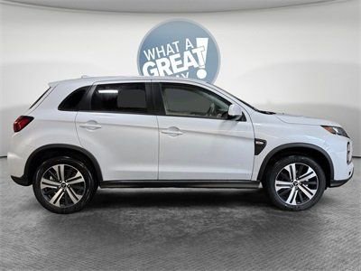 Used 2026 Mitsubishi Outlander Sport ES AWD/4WD image 2