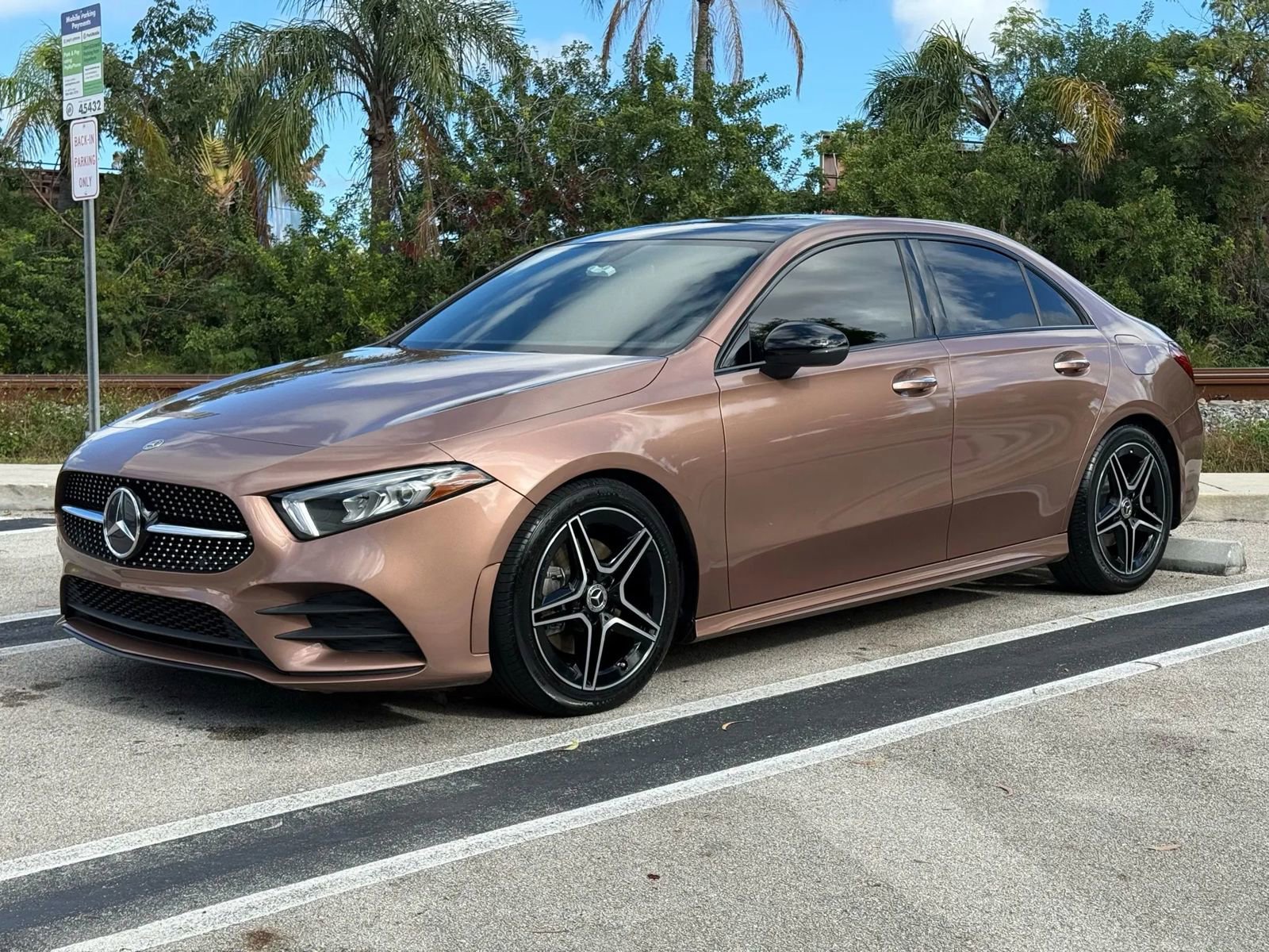 Used 2022 Mercedes-Benz A 220 A 220 Sedan 4D image 2