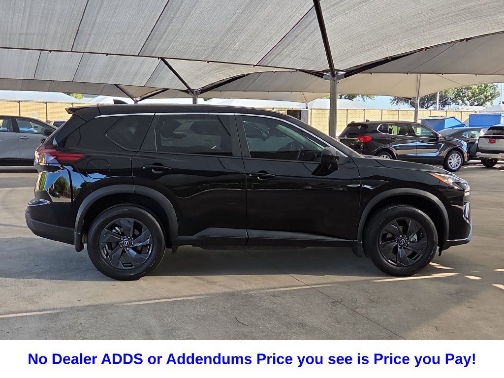 Used 2026 Nissan Rogue SV FWD image 12