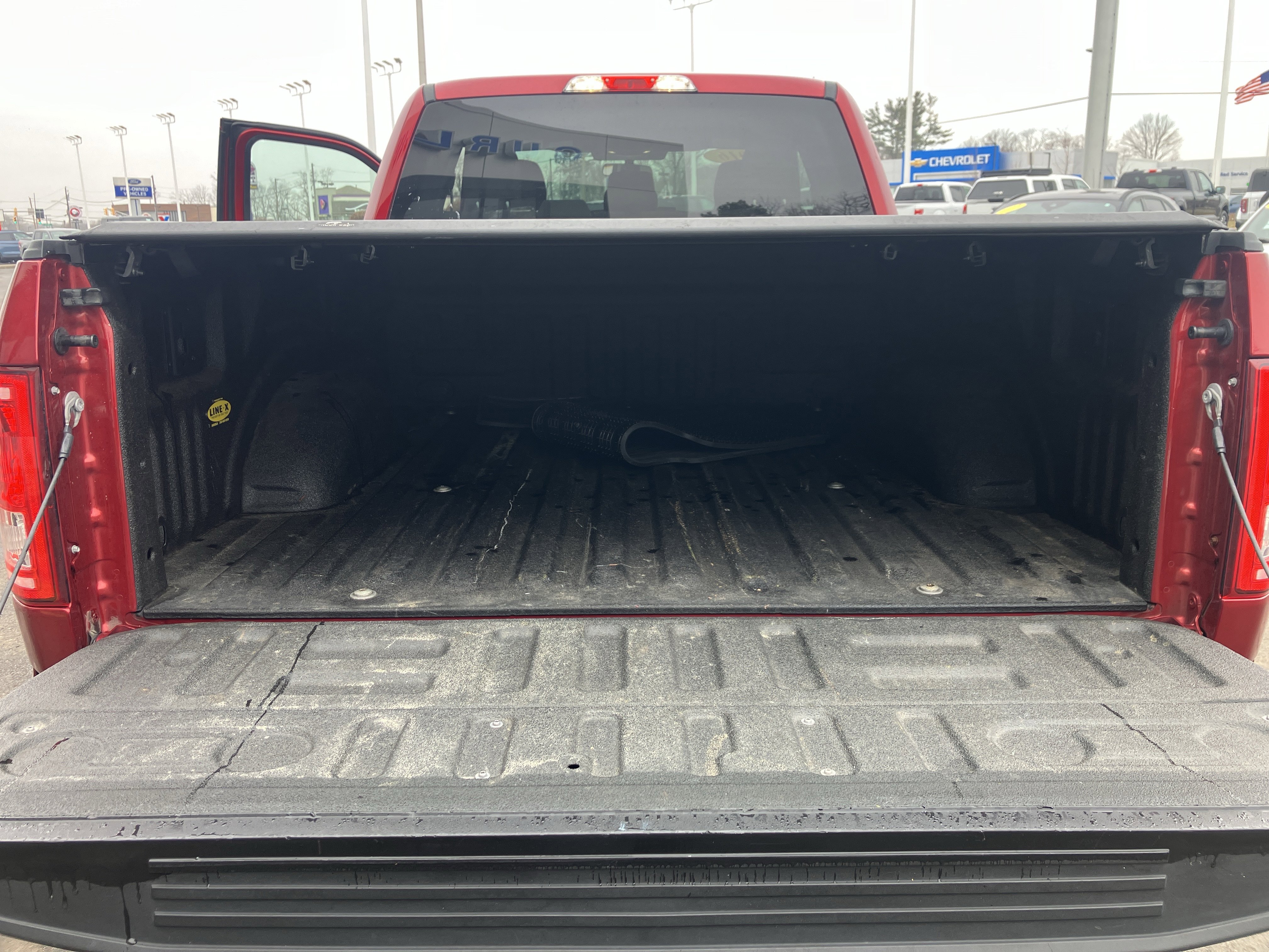 Used 2016 Ford F150 XLT w/ Trailer Tow Package image 12