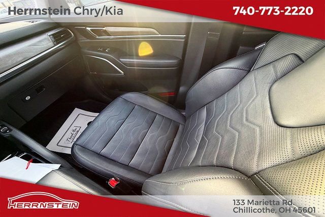 Used 2022 Kia Telluride SX w/ SX Prestige Package image 11