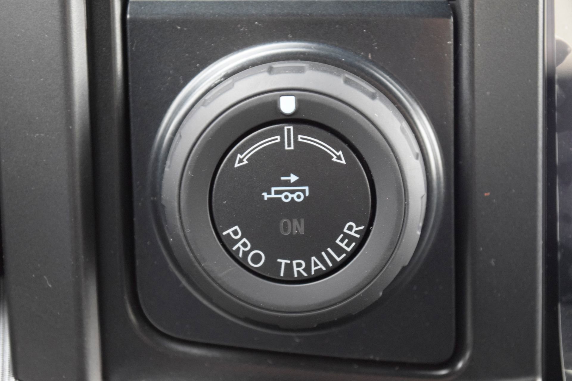 New 2026 Ford F150 Lariat w/ Equipment Group 502A High image 16