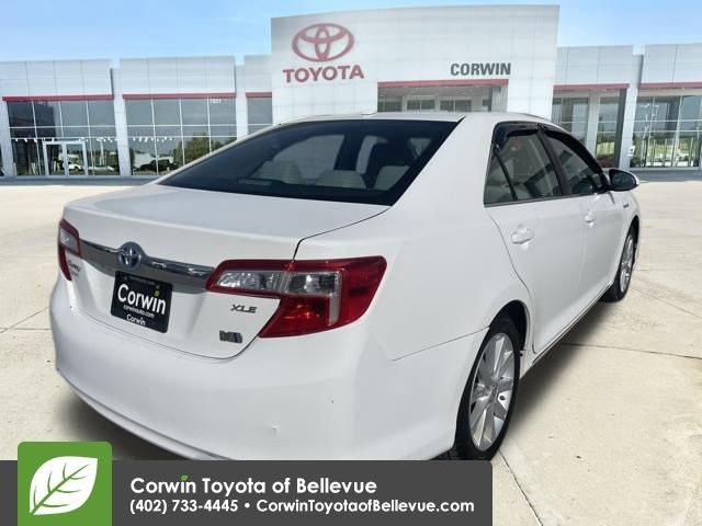 Used 2014 Toyota Camry XLE w/ Leather Package image 5