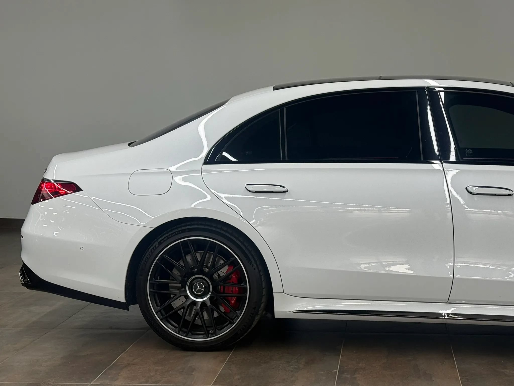 Used 2024 Mercedes-Benz S 63 AMG S image 13