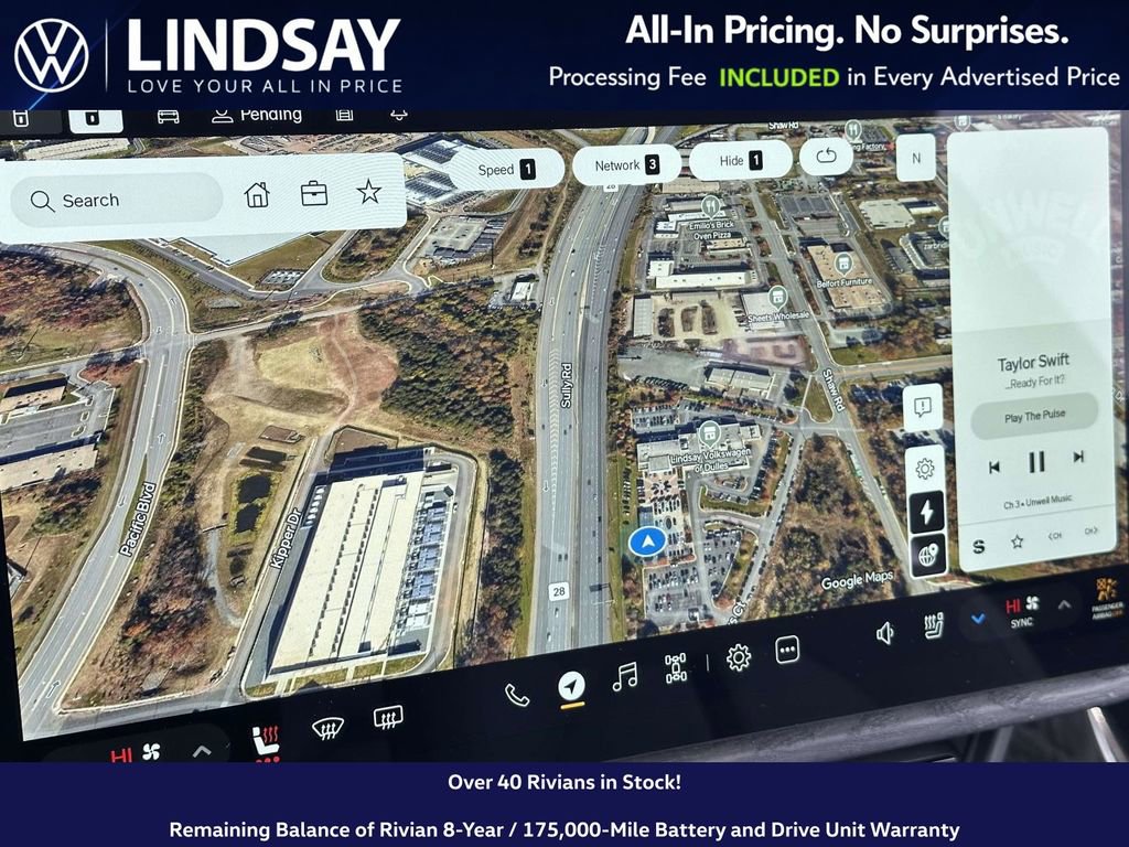 Used 2023 Rivian R1S Adventure image 18